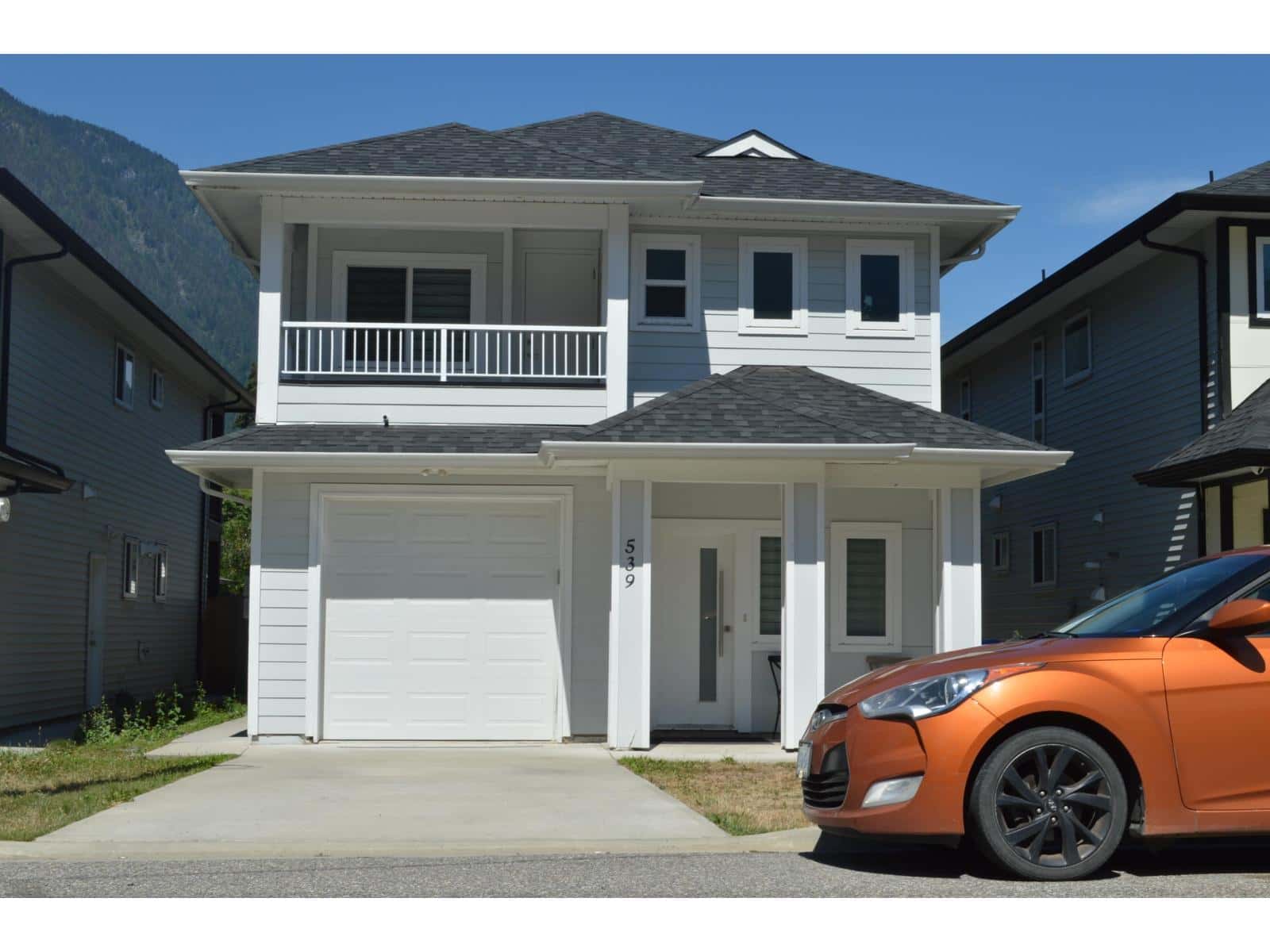 539 DOUGLAS STREET, Hope — Hope, British Columbia - Photo 4 of 22