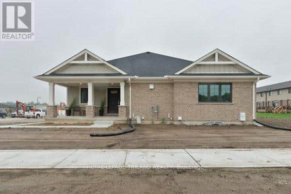 71 HARROW LANE - Photo 2 of 28, St. Thomas, Ontario