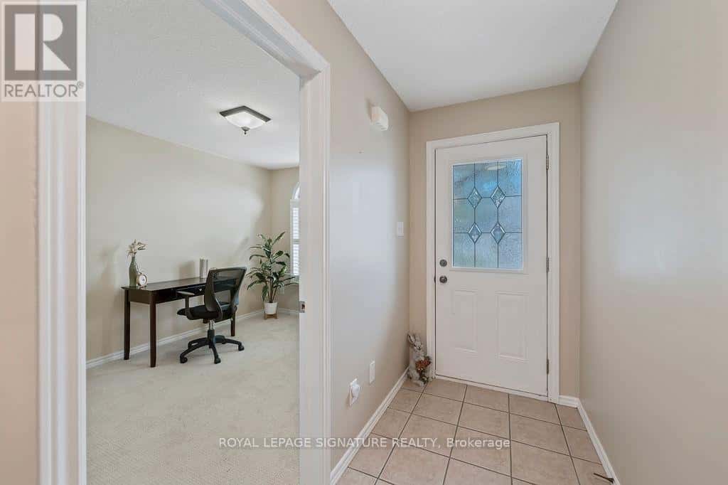 18 - 510 QUEENSWAY WEST — Norfolk (Simcoe), Ontario - Photo 4 of 27