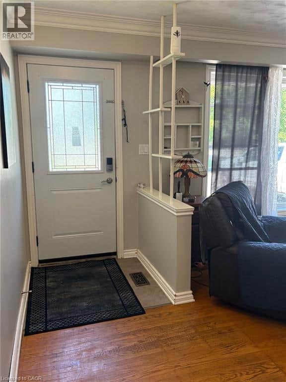 723 GLANCASTER Road - Photo 5 of 49, Hamilton, Ontario