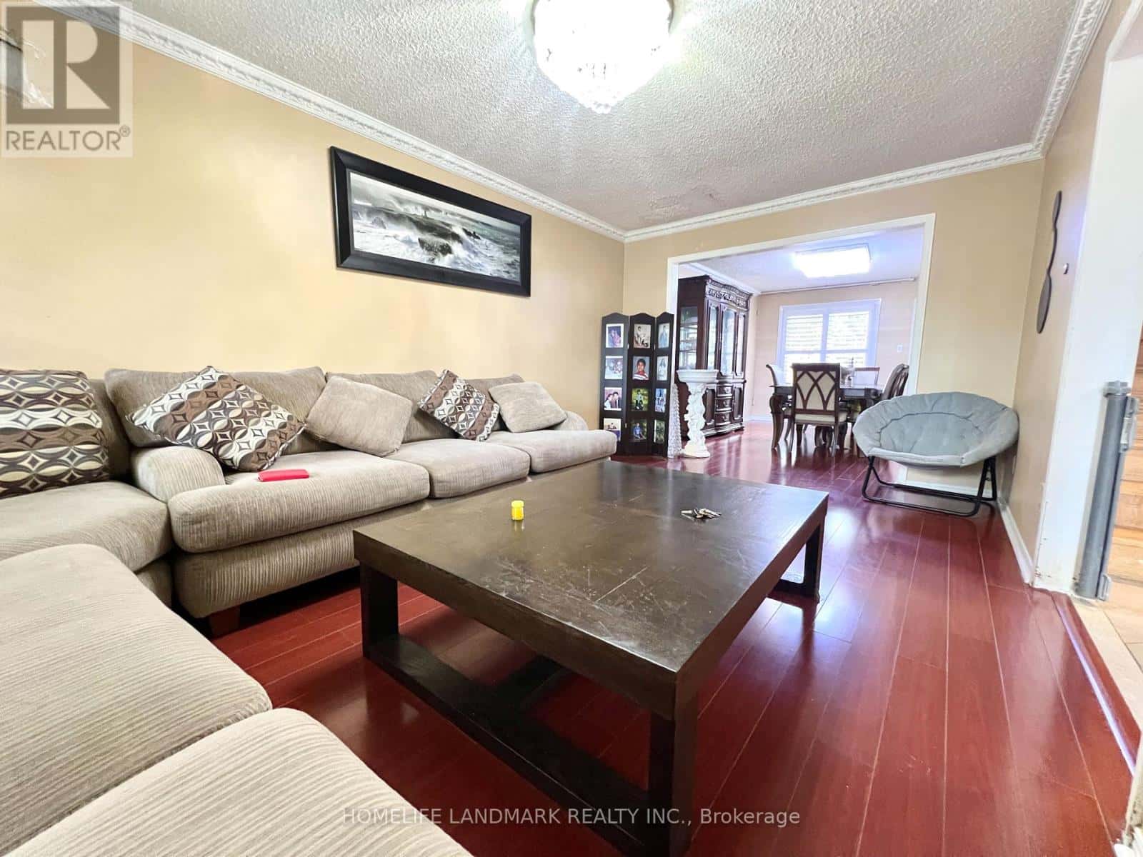 327 GOLDHAWK TRAIL — Toronto (Milliken), Ontario - Photo 3 of 25