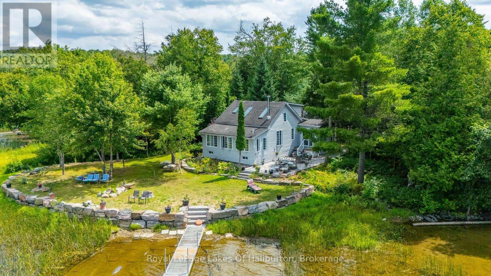 Algonquin Highlands (Stanhope), Ontario — Algonquin Highlands (Stanhope), Ontario - Photo 2 of 48