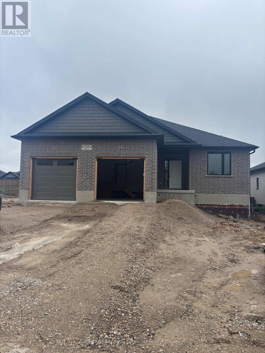 128 PUGH STREET — Perth East (Milverton), Ontario - Main photo