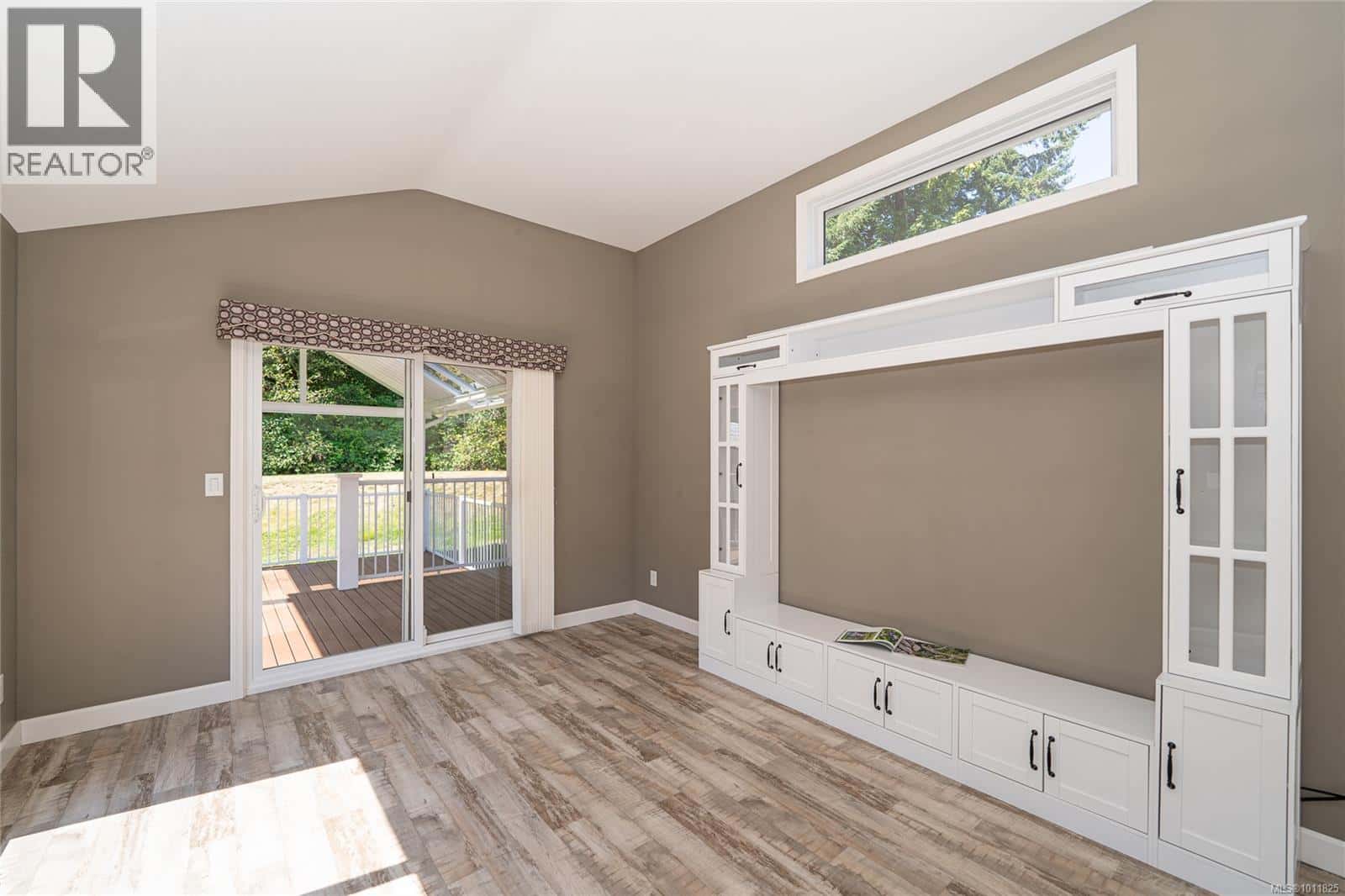 156 3042 River Rd — Chemainus, British Columbia - Photo 4 of 24