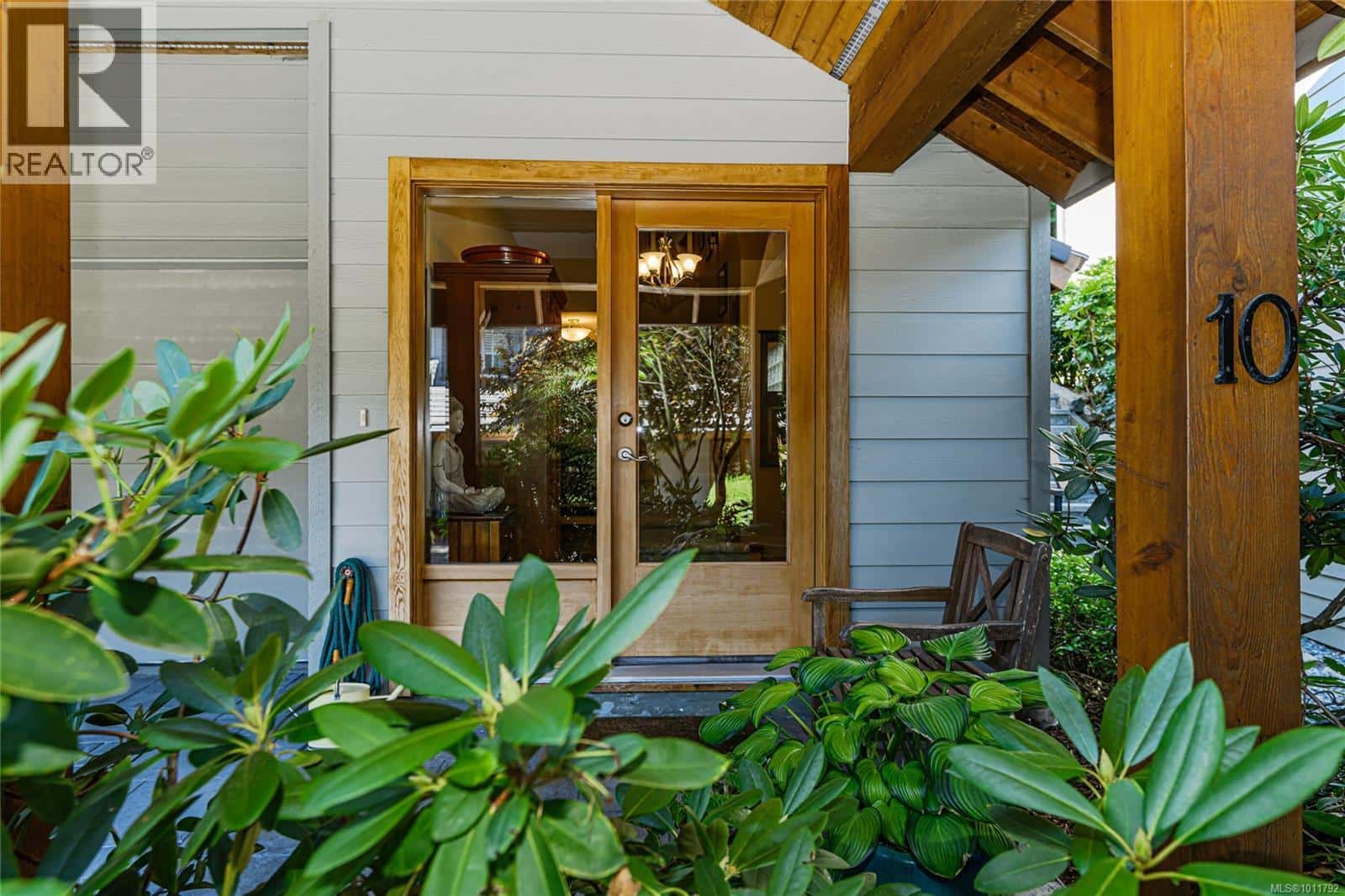 10 115 Upper Ganges Rd — Salt Spring, British Columbia - Photo 4 of 40