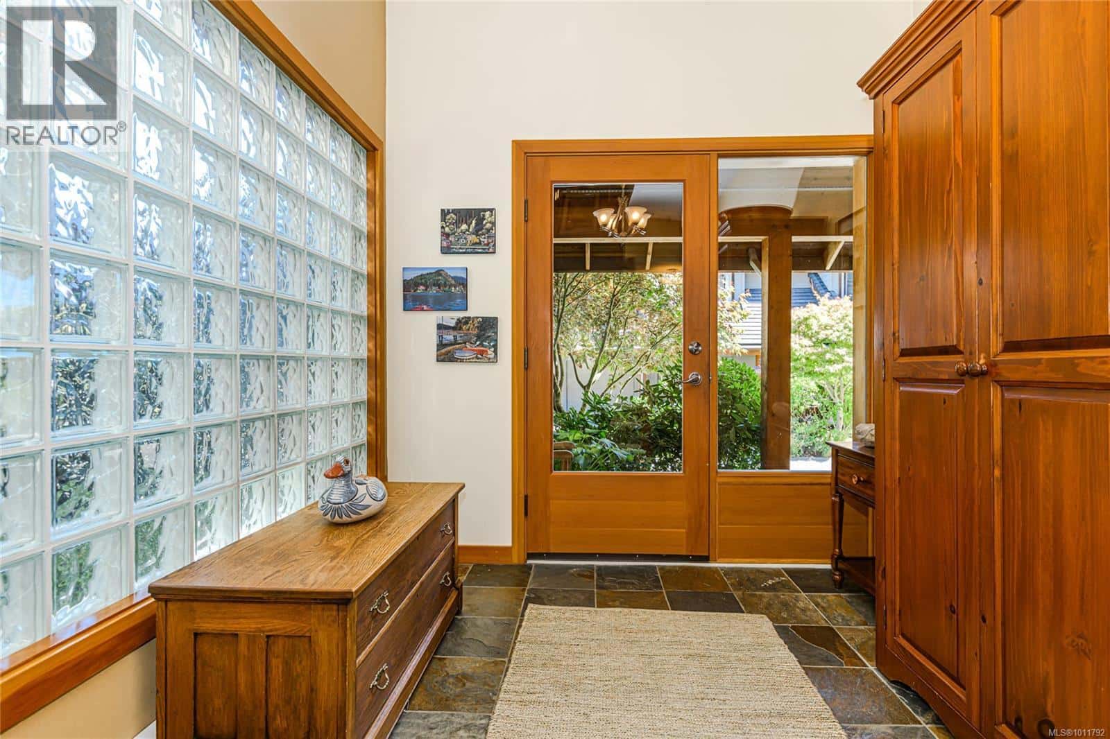 10 115 Upper Ganges Rd — Salt Spring, British Columbia - Photo 5 of 40