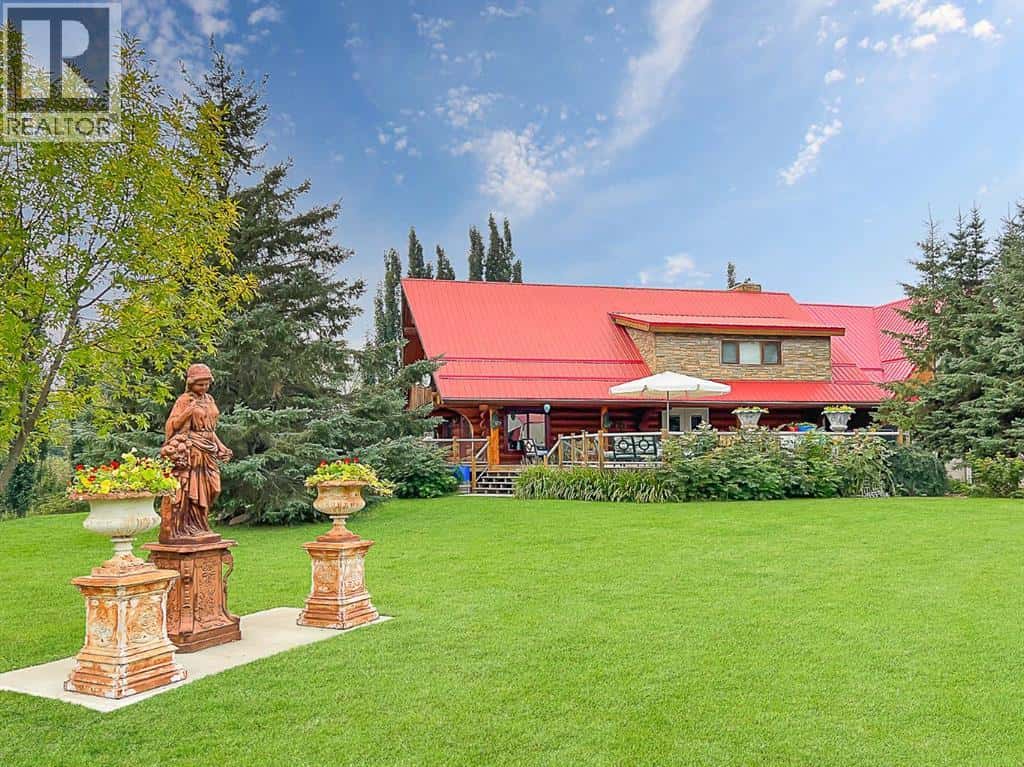 19132 TWP 825 — Rural Northern Sunrise County, Alberta - Photo 2 of 49