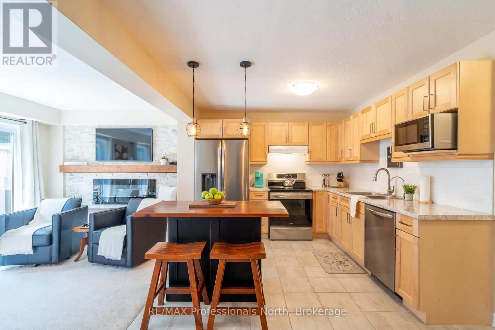 3 KELSEY MADISON COURT — Huntsville (Chaffey), Ontario - Photo 5 of 46