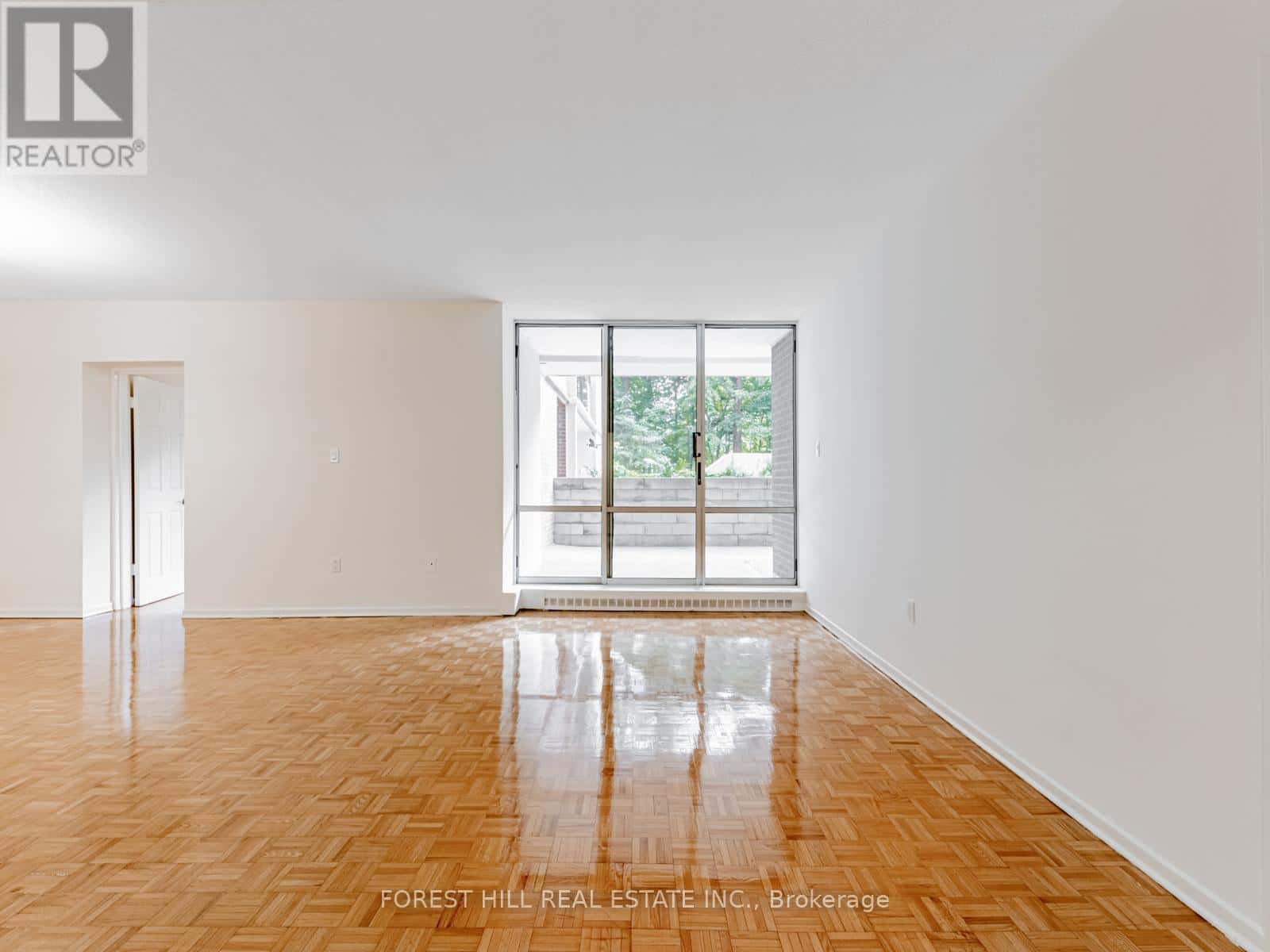 PL5 - 4001 BAYVIEW AVENUE — Toronto (Bayview Woods-Steeles), Ontario - Photo 3 of 60