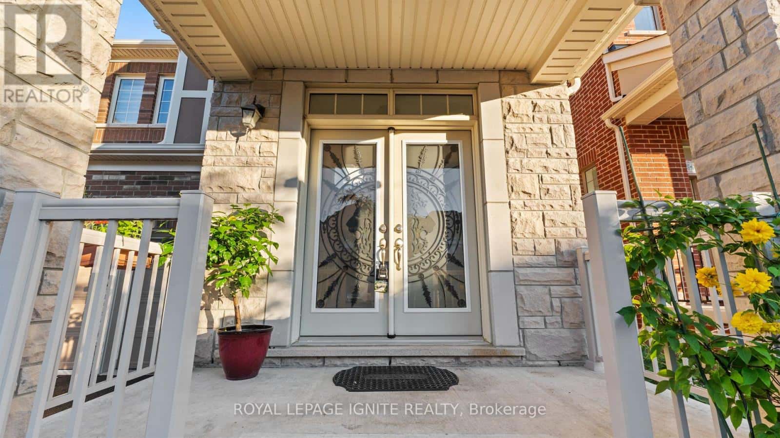 60 WESTFIELD DRIVE — Whitby (Lynde Creek), Ontario - Photo 2 of 35