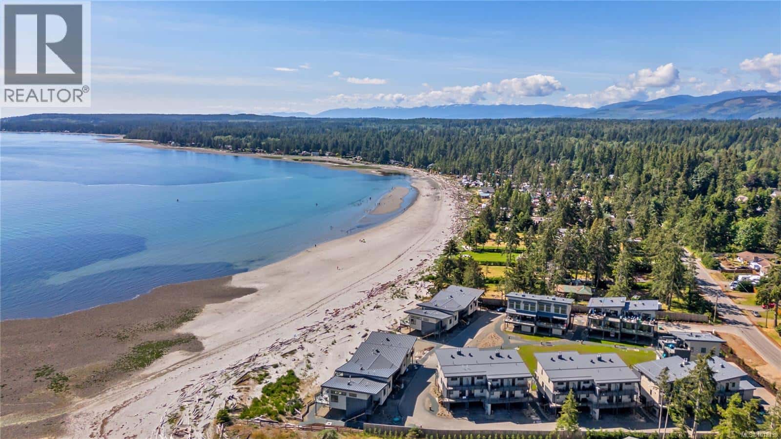 19 9022 Clarkson Ave — Black Creek, British Columbia - Photo 2 of 25