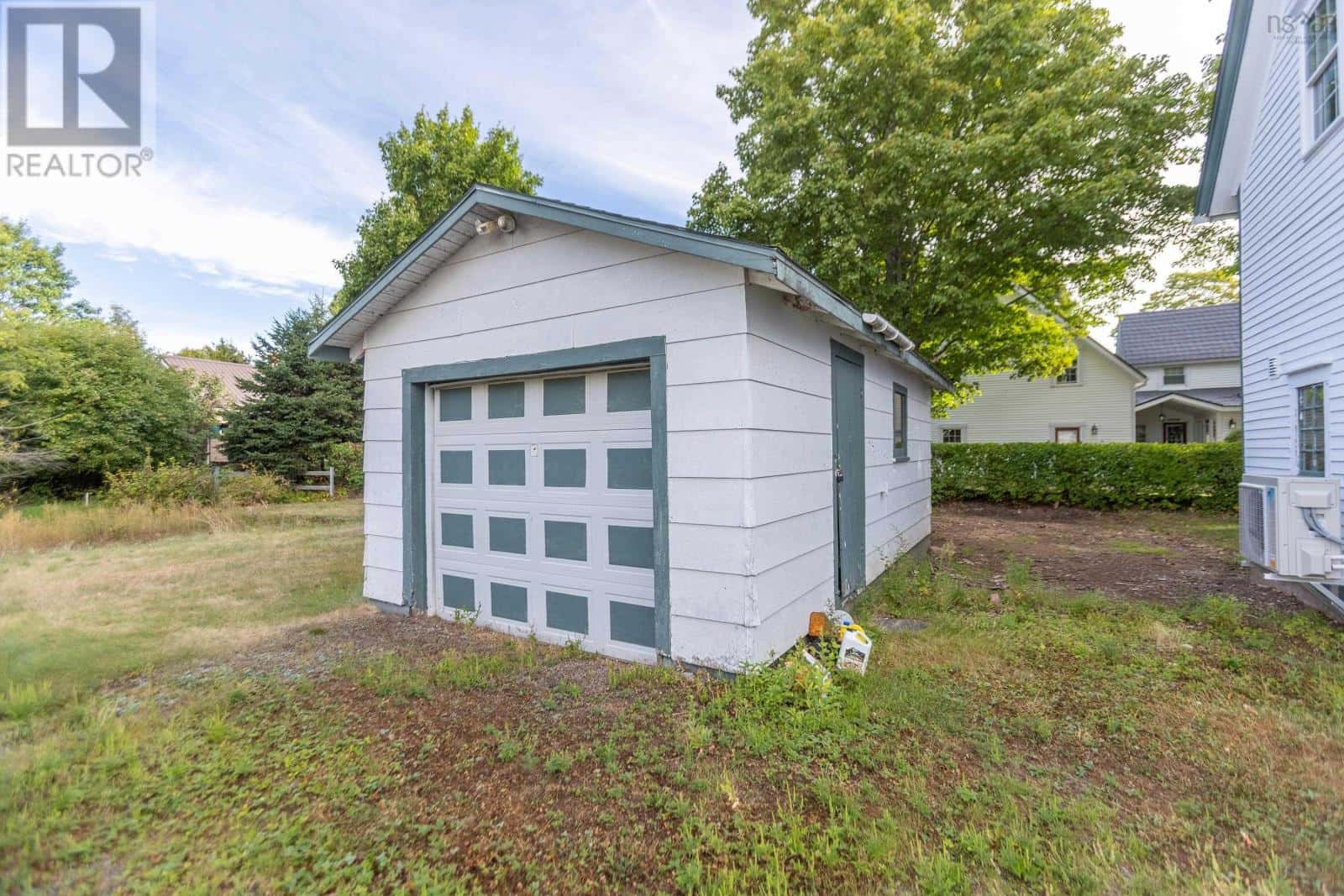 109 Jackson Street — Oxford, Nova Scotia - Photo 3 of 47