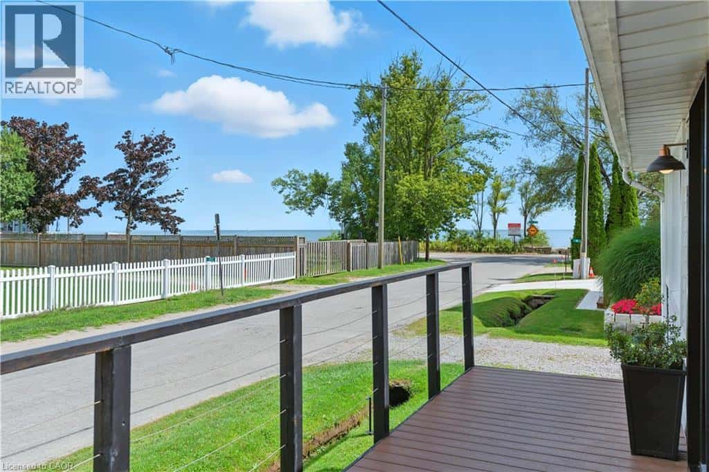 6 OLD HILL Road — Turkey Point, Ontario - Photo 4 of 41