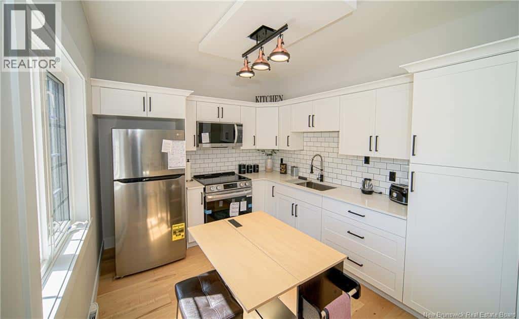 579 Main Street — Doaktown, New Brunswick - Photo 4 of 42