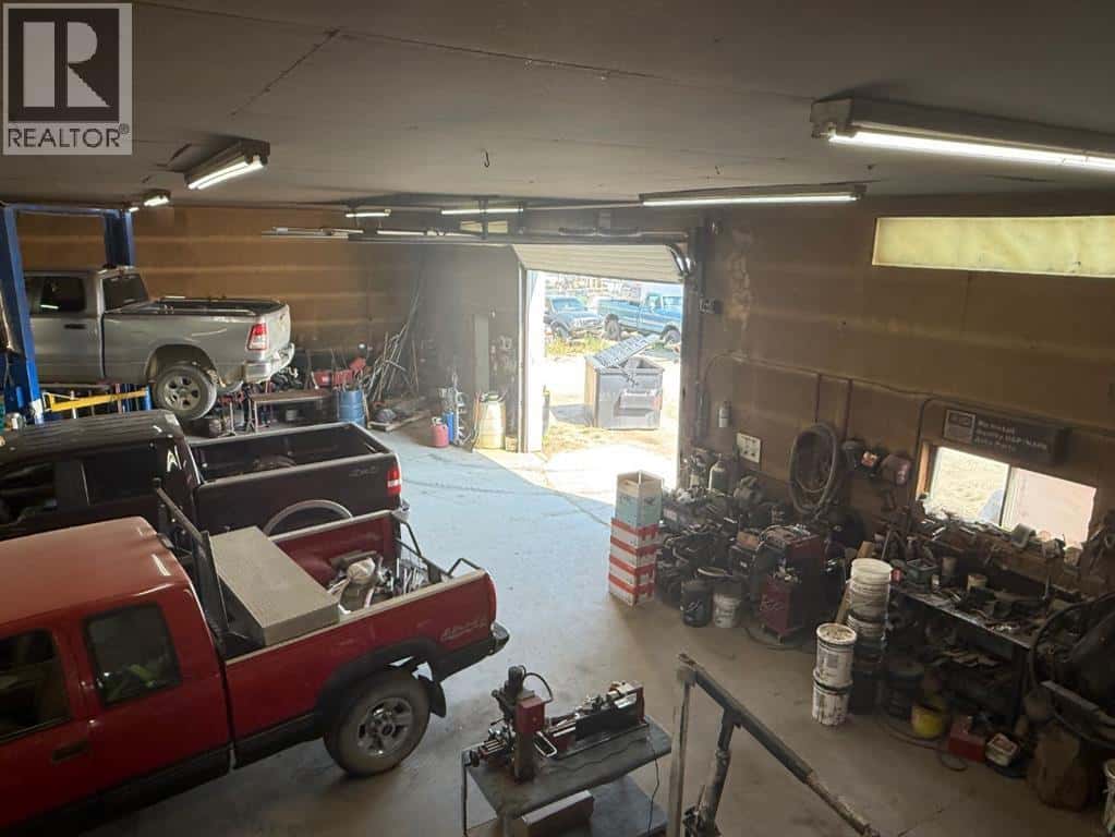 2018 19 Avenue — Nanton, Alberta - Photo 4 of 22