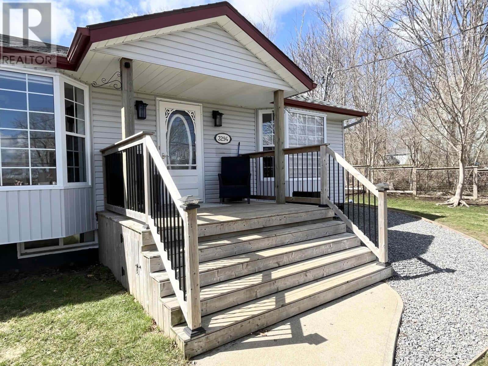 3294 Highway 3 — Barrington Passage, Nova Scotia - Photo 3 of 50