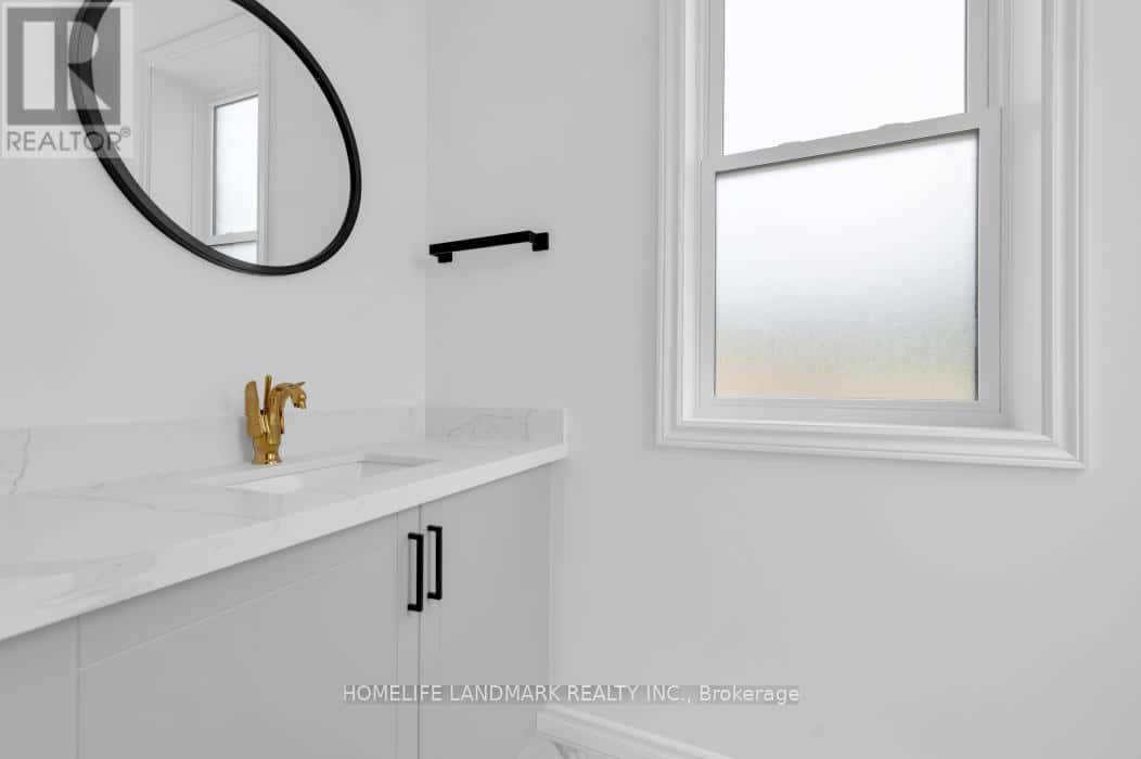 32 REGENT STREET — Trent Hills (Campbellford), Ontario - Photo 4 of 35