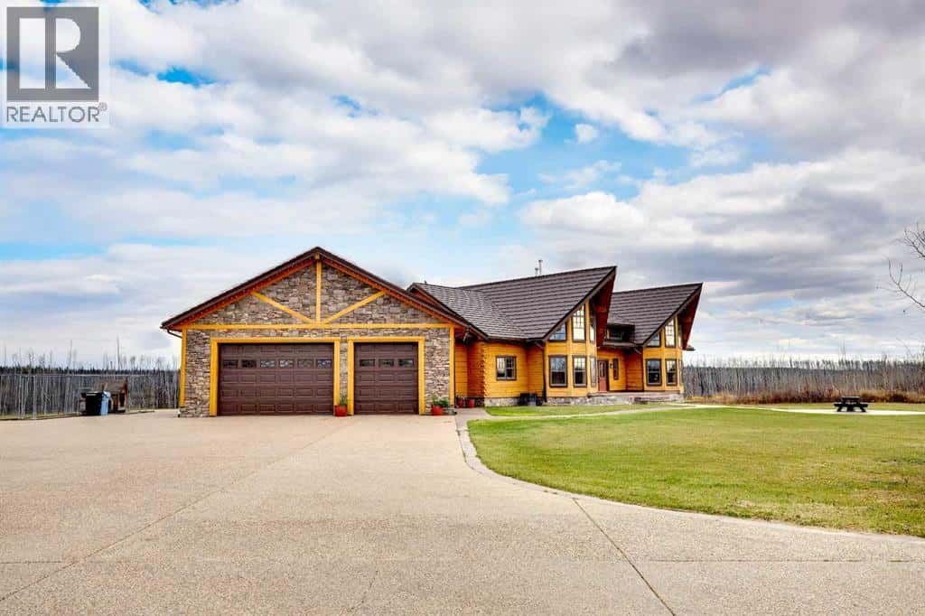 173 Sommer Way — Saprae Creek, Alberta - Photo 5 of 50