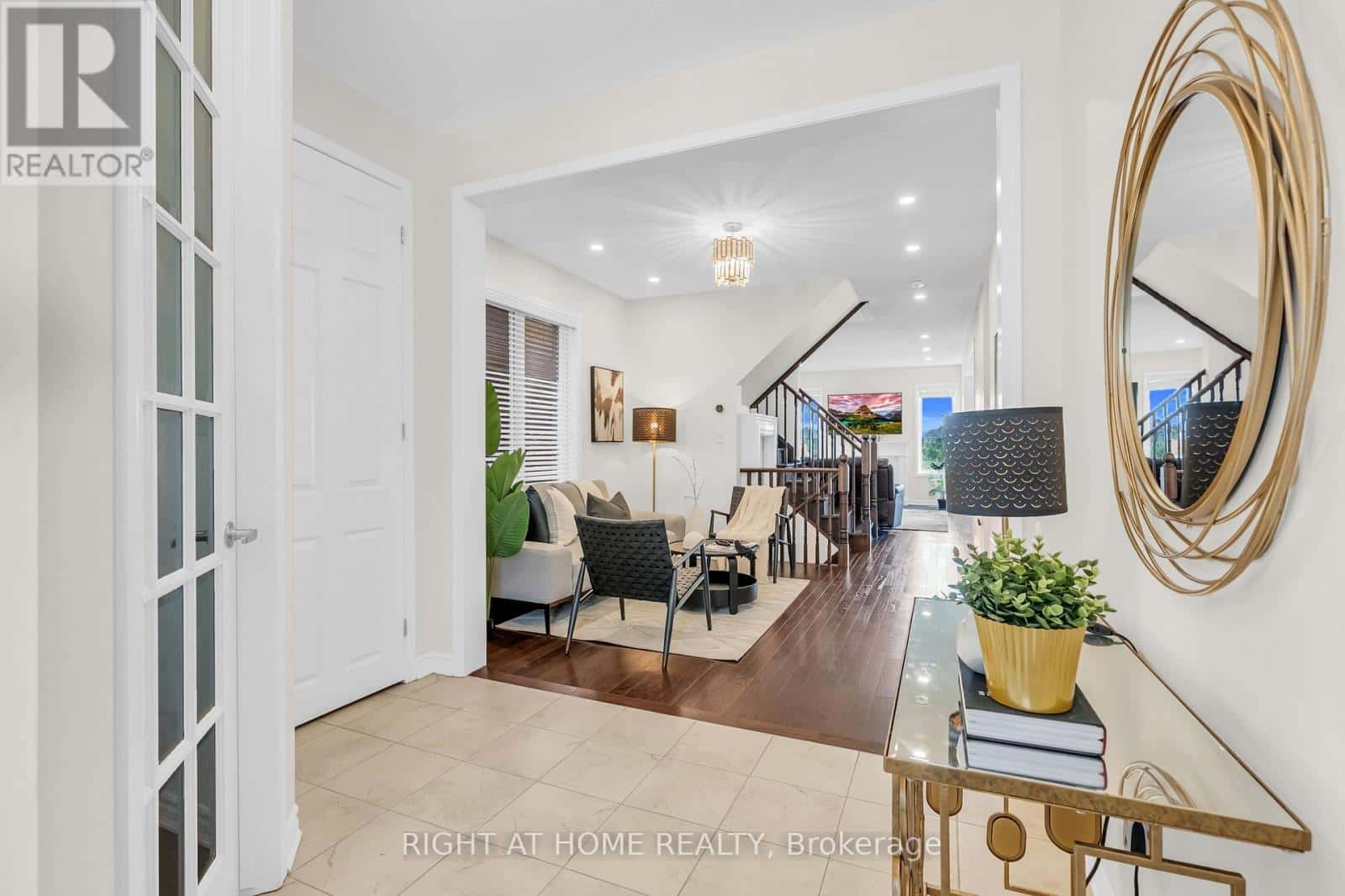 1139 FARMSTEAD DRIVE — Milton (FO Ford), Ontario - Photo 3 of 44