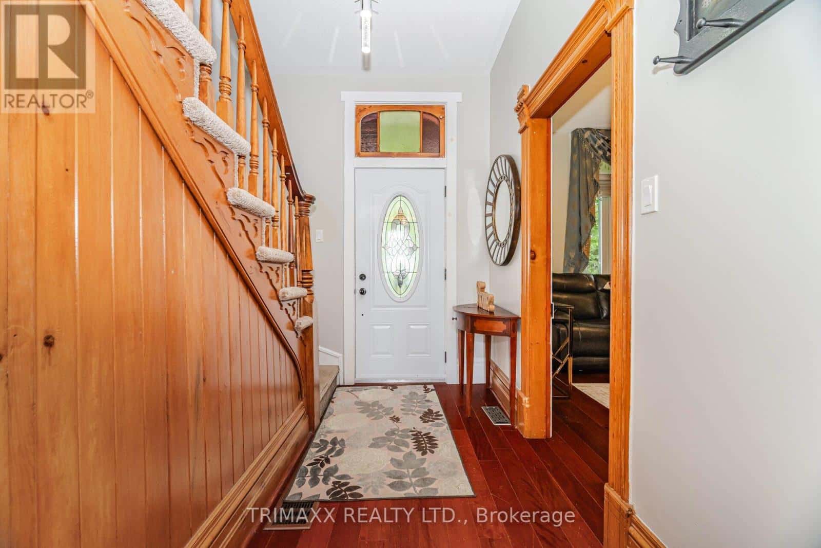 593475 BLIND LINE — Mono, Ontario - Photo 3 of 50