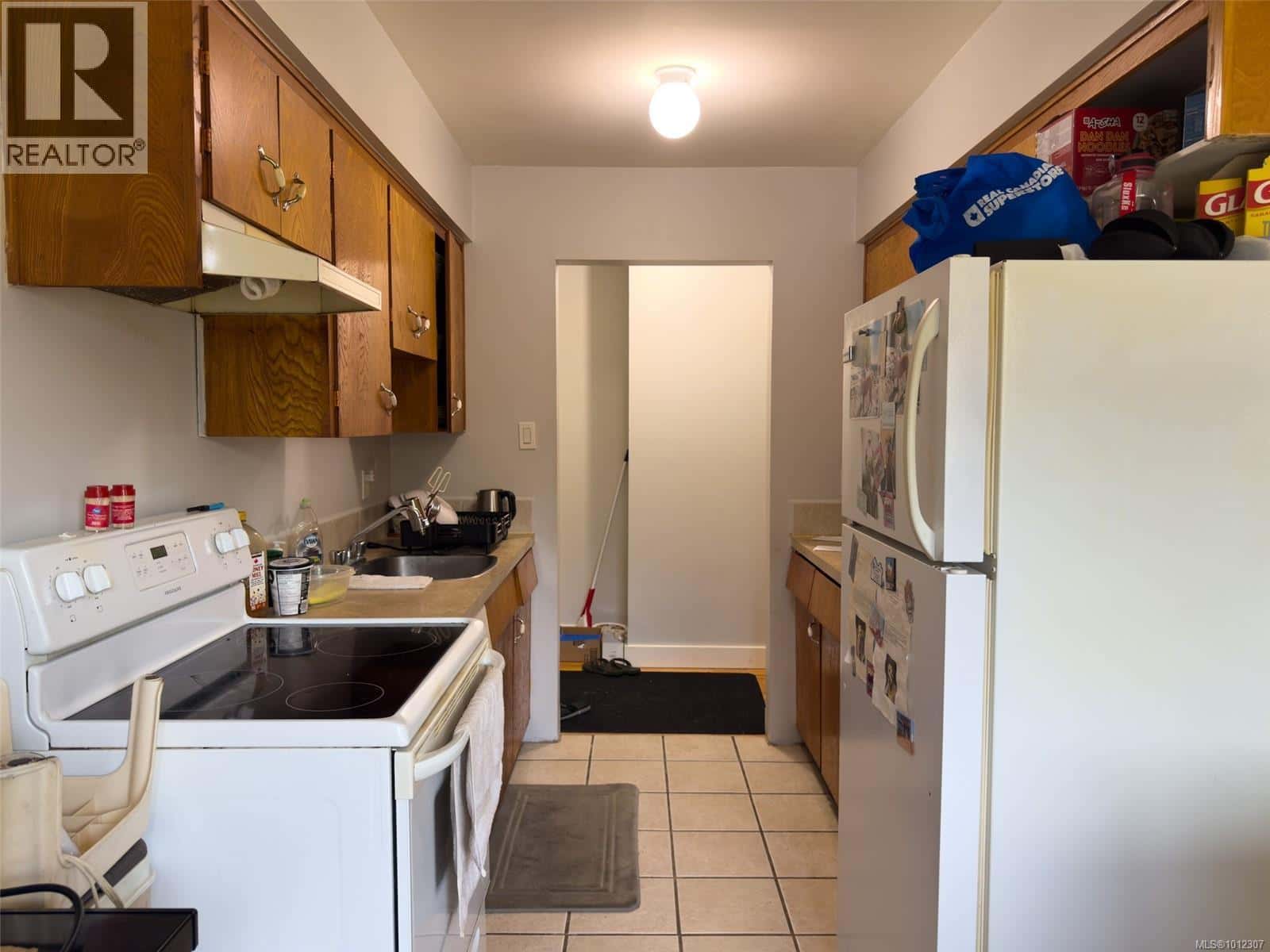 401 1083 Maquinna Ave — Port Alice, British Columbia - Photo 3 of 12