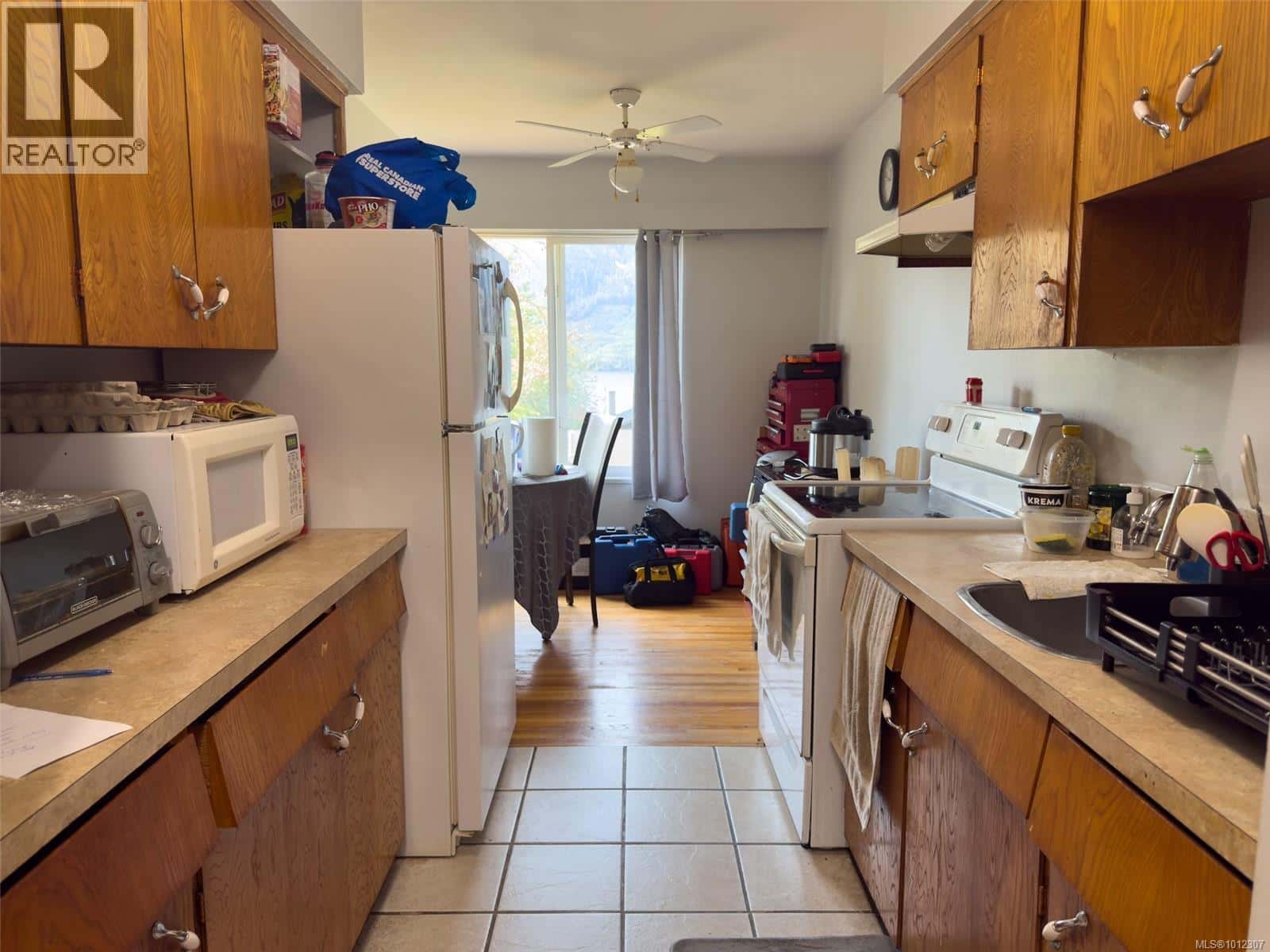 401 1083 Maquinna Ave — Port Alice, British Columbia - Photo 4 of 12