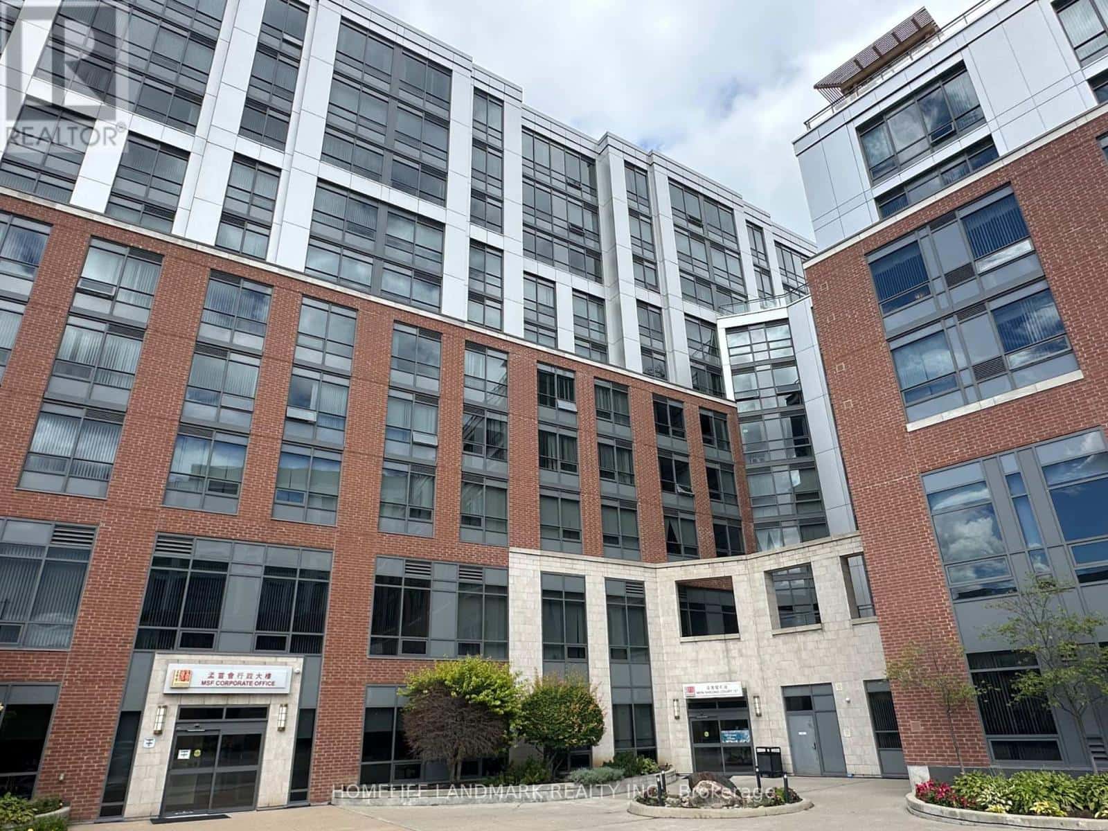 Richmond Hill (Devonsleigh), Ontario — Richmond Hill (Devonsleigh), Ontario - Photo 2 of 20