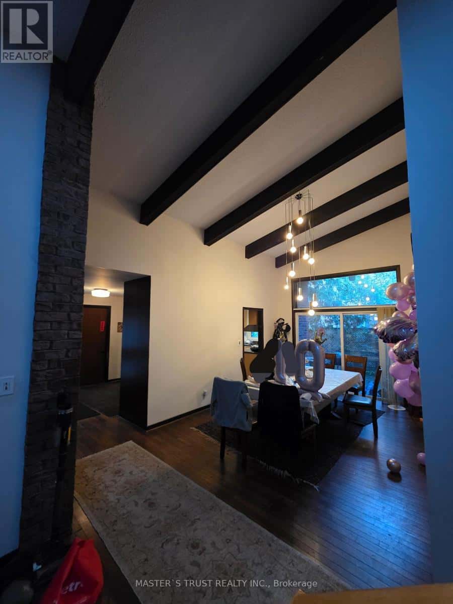 2 CRAIGMONT DRIVE — Toronto (Bayview Woods-Steeles), Ontario - Photo 5 of 8