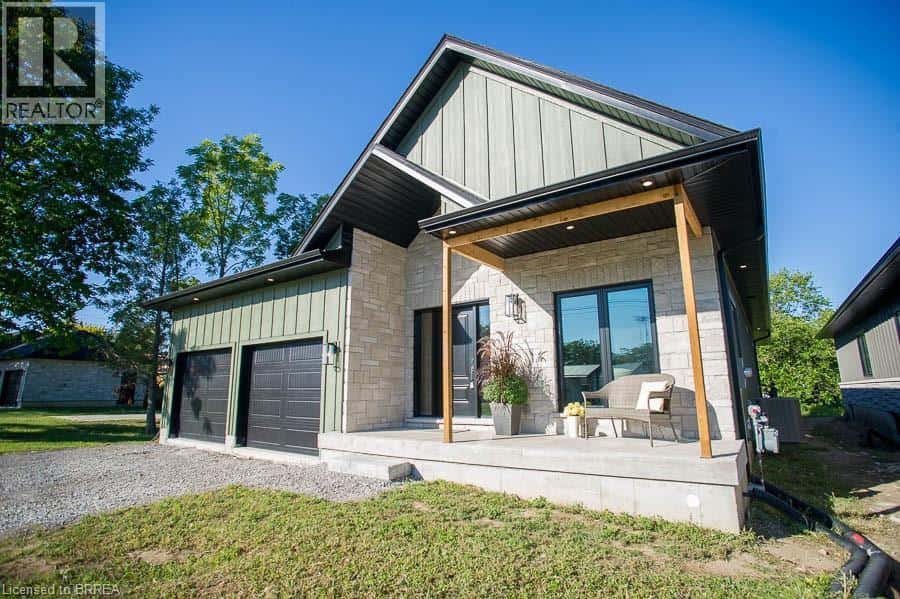 5 SCOTT Drive — Port Dover, Ontario - Photo 3 of 36