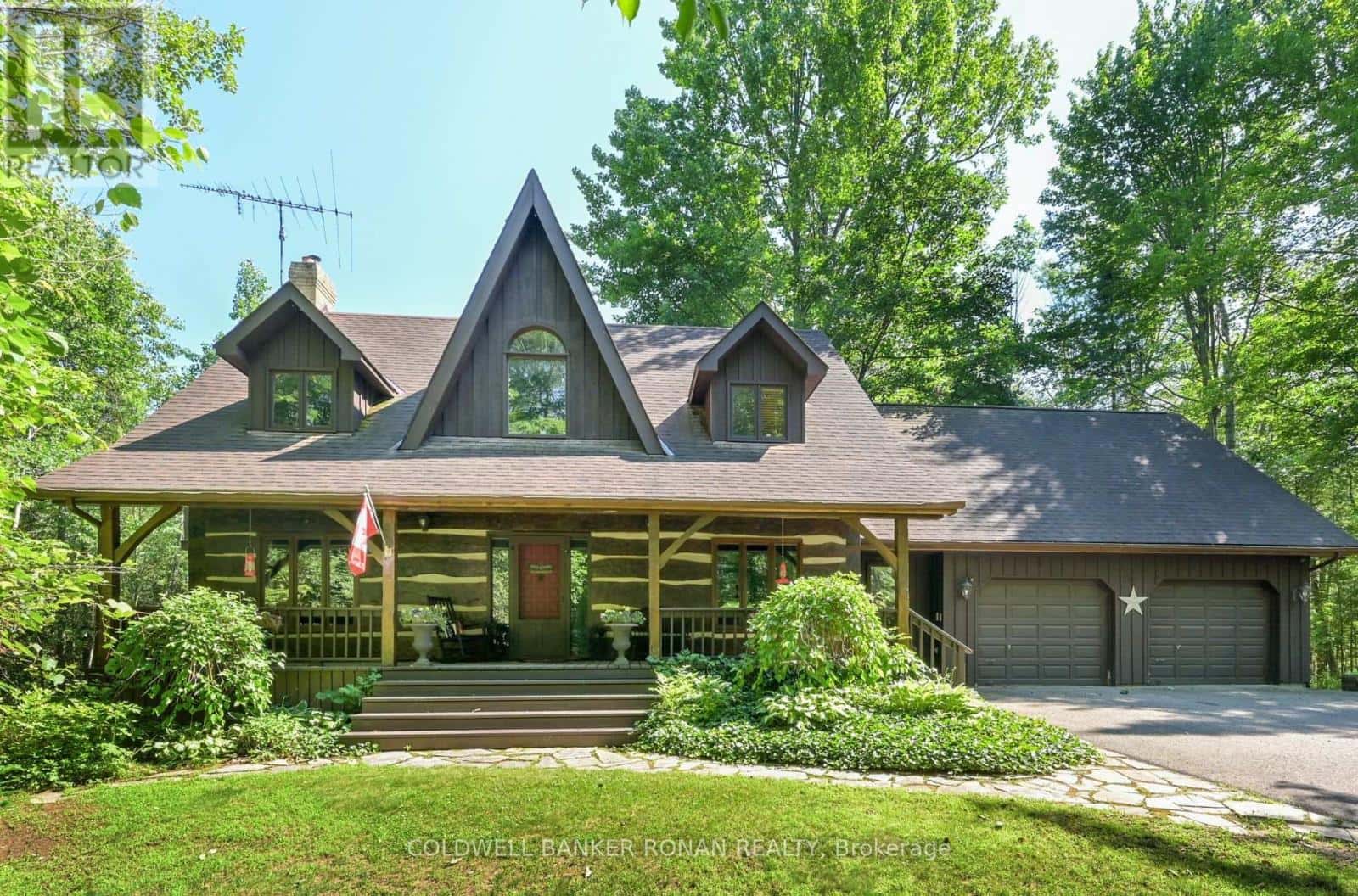 Adjala-Tosorontio, Ontario — Adjala-Tosorontio, Ontario - Photo 2 of 42