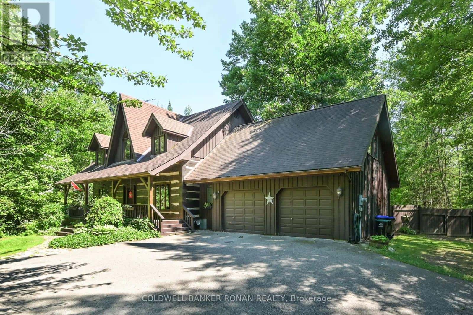 Adjala-Tosorontio, Ontario — Adjala-Tosorontio, Ontario - Photo 3 of 42