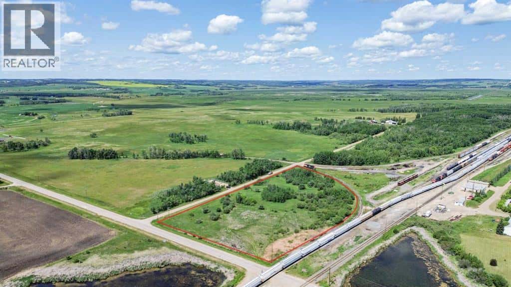 N/A 50 Highway — Mirror, Alberta - Photo 5 of 12