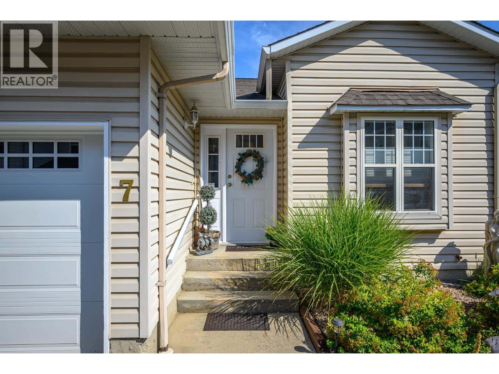 3485 Rosedale Avenue 7