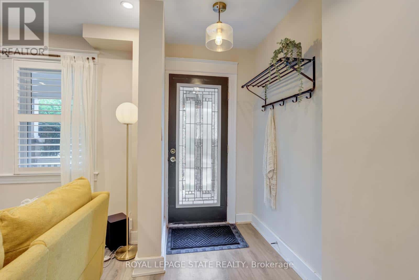 39 EAST BEND AVENUE S — Hamilton (Stipley), Ontario - Photo 4 of 39