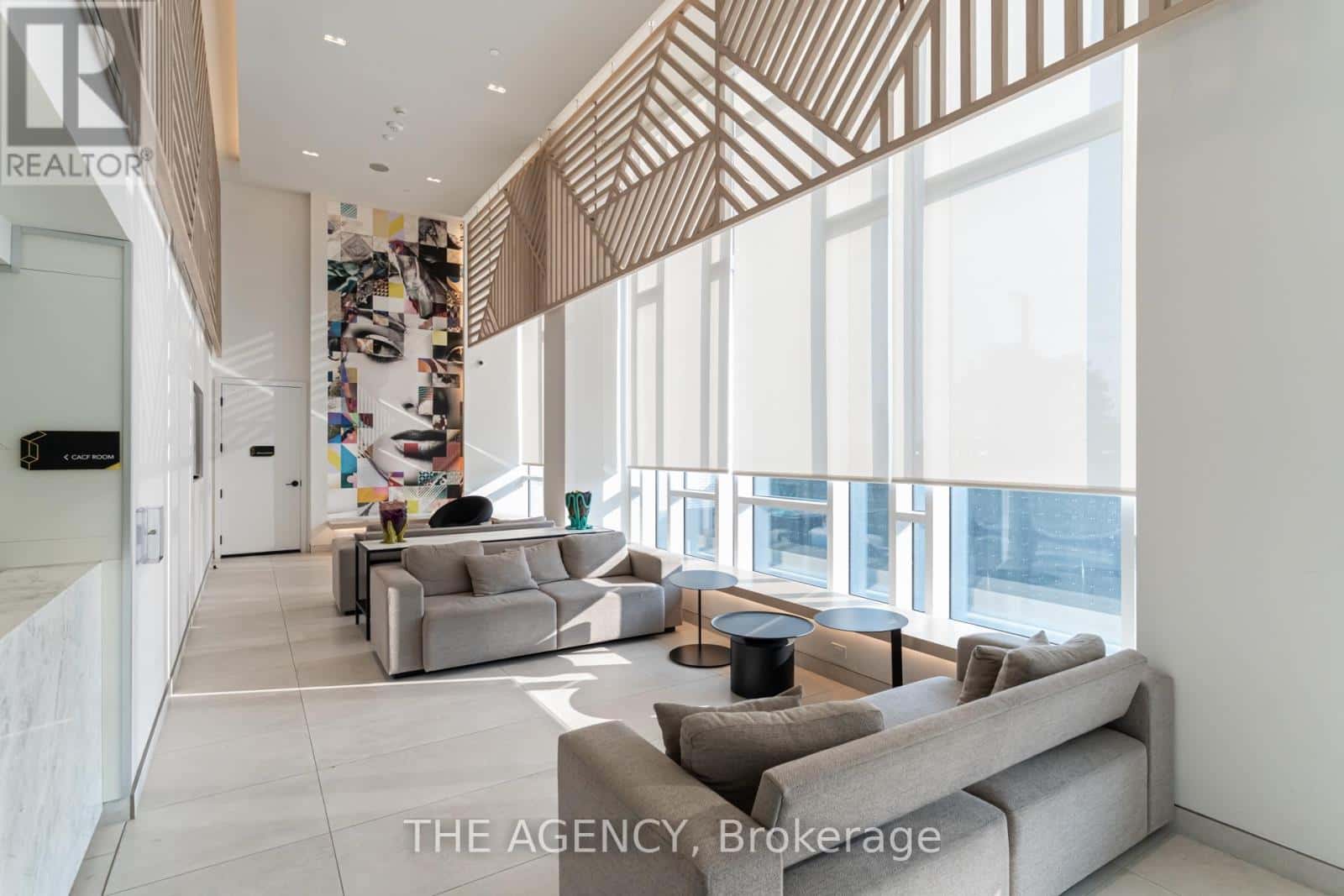 1802 - 36 ZORRA STREET — Toronto (Islington-City Centre West), Ontario - Photo 2 of 26