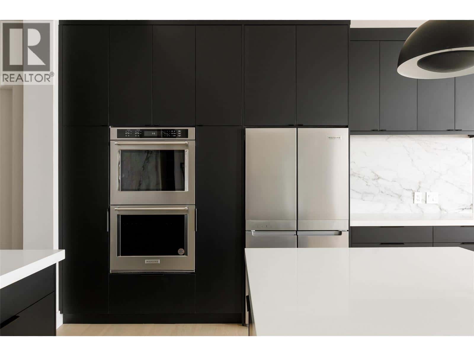 130 Flagstone Rise — Naramata, British Columbia - Photo 4 of 37