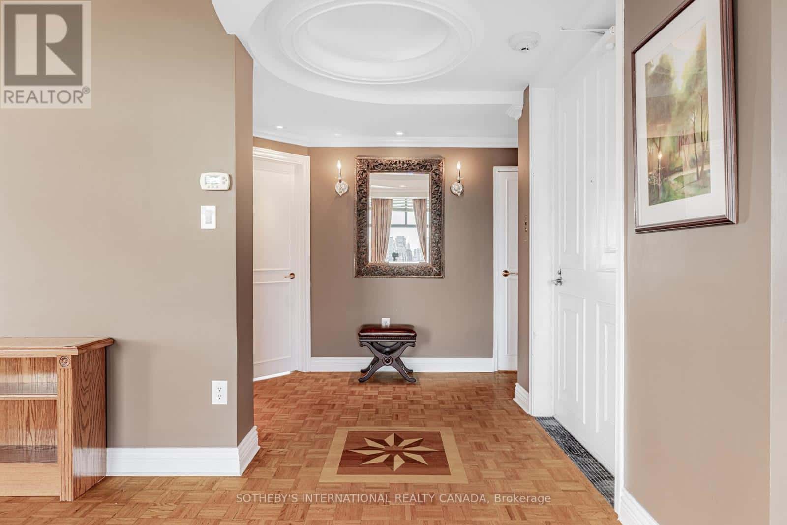 13 - 423 AVENUE ROAD — Toronto (Yonge-St. Clair), Ontario - Photo 3 of 33