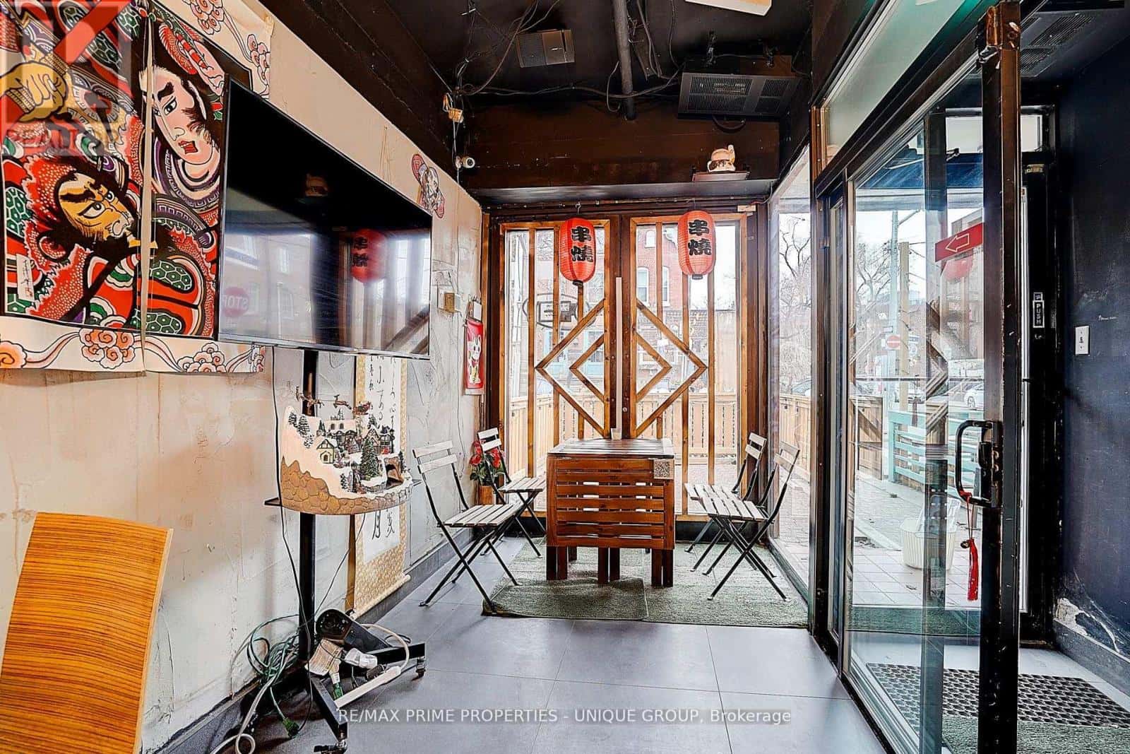 39 BALDWIN STREET — Toronto (Kensington-Chinatown), Ontario - Photo 5 of 100