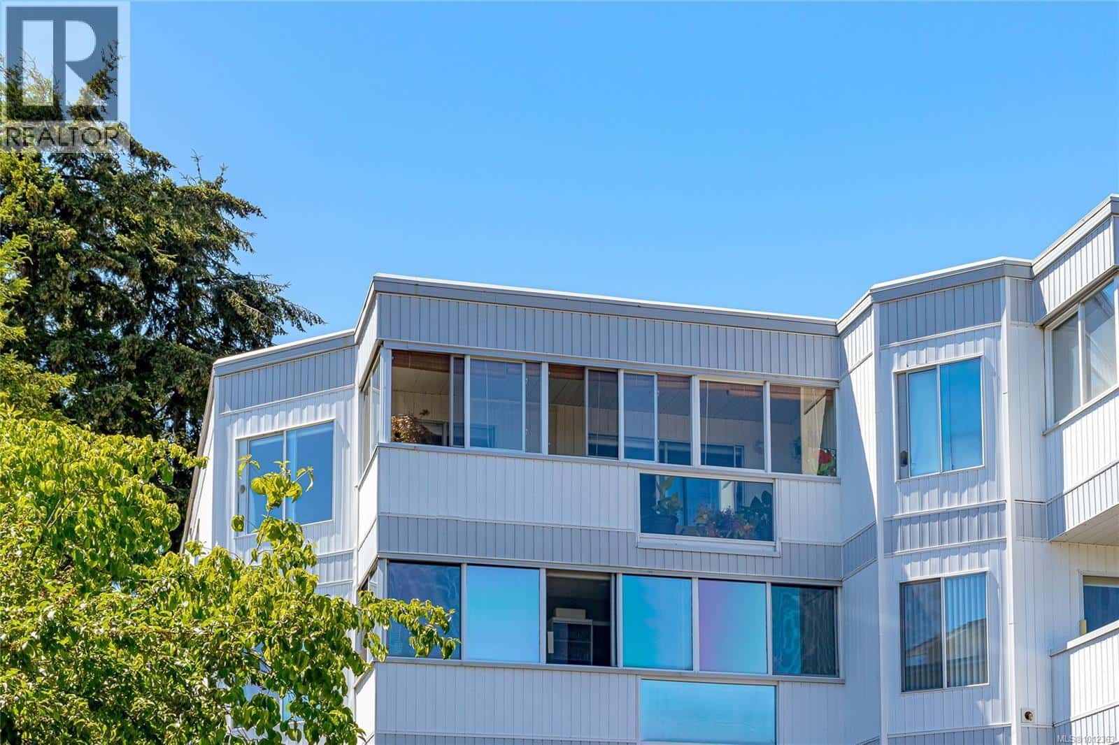 404 9958 Daniel St — Chemainus, British Columbia - Photo 3 of 43