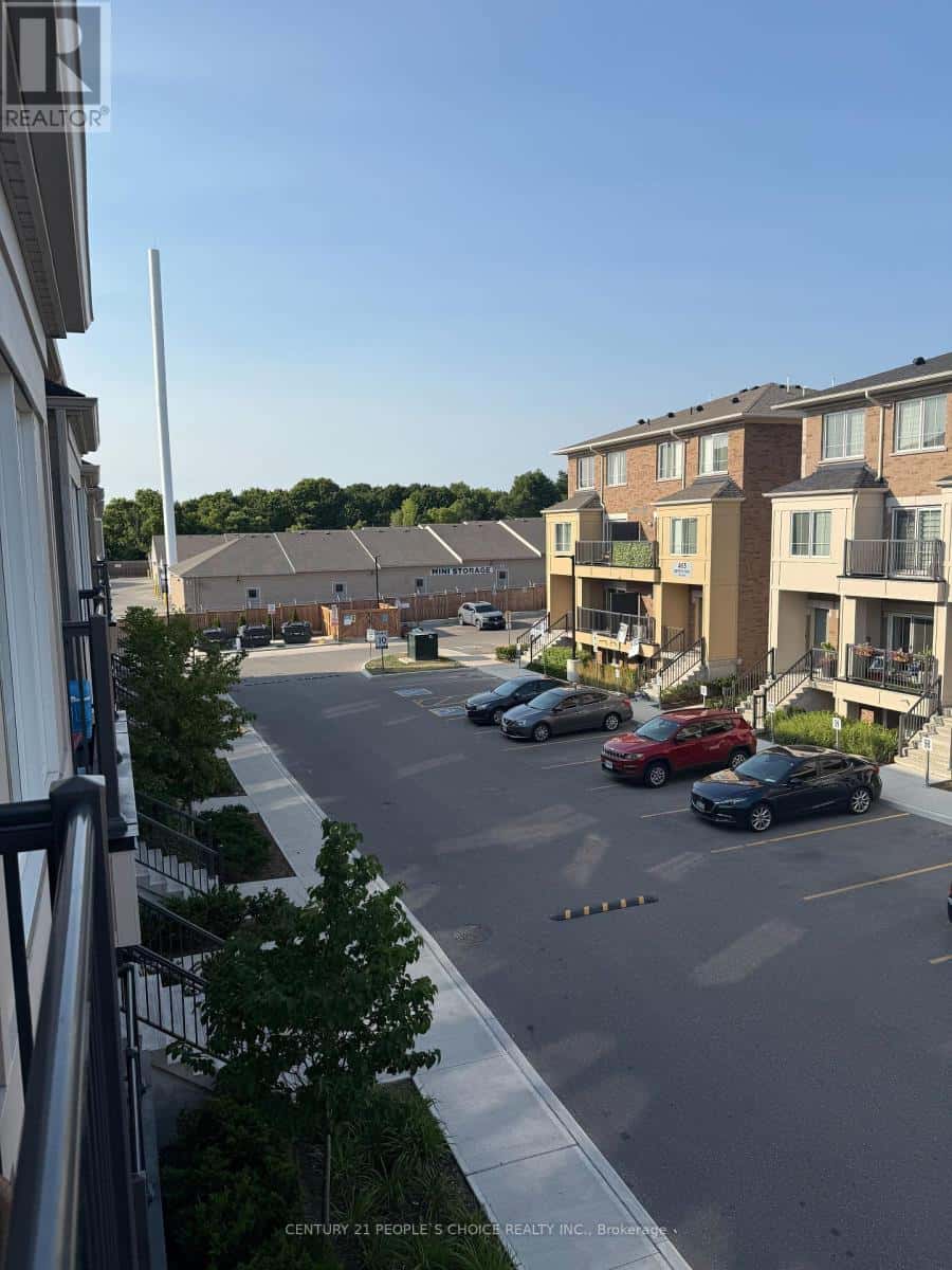 4 - 465 BERESFORD PATH — Oshawa (Central), Ontario - Photo 2 of 18