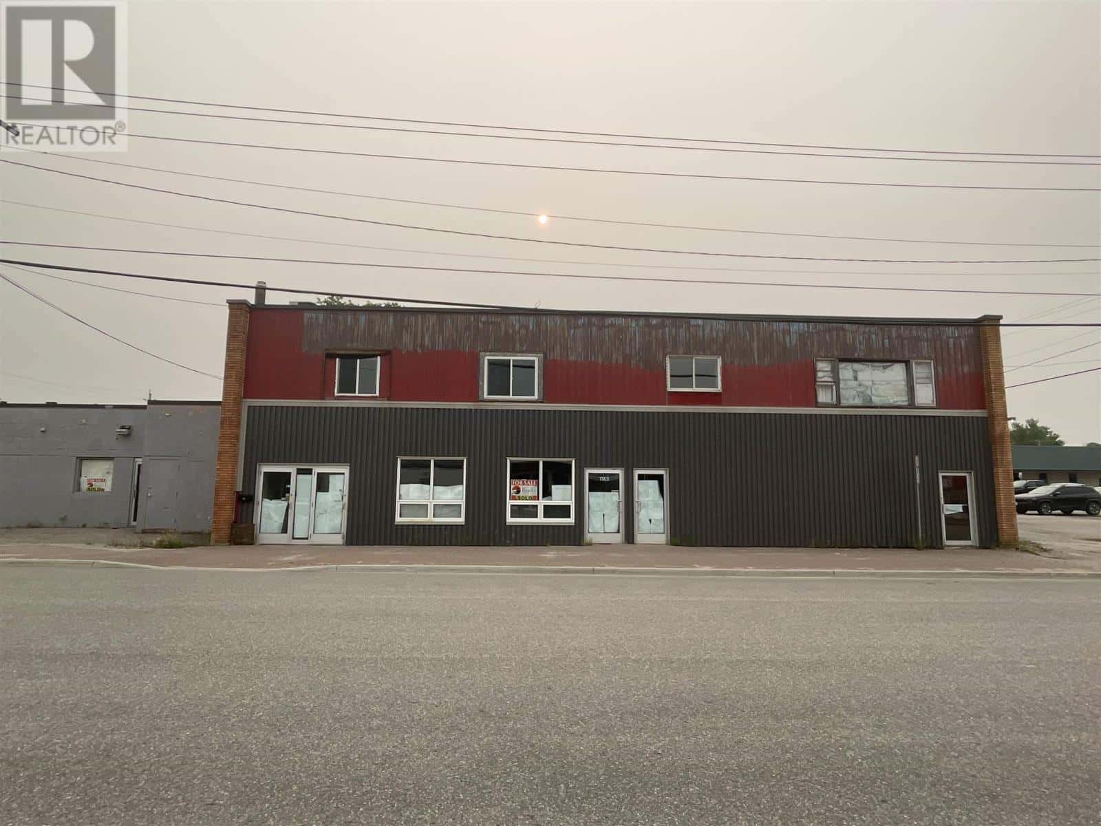 65 Van Horne AVE — Dryden, Ontario - Photo 3 of 7