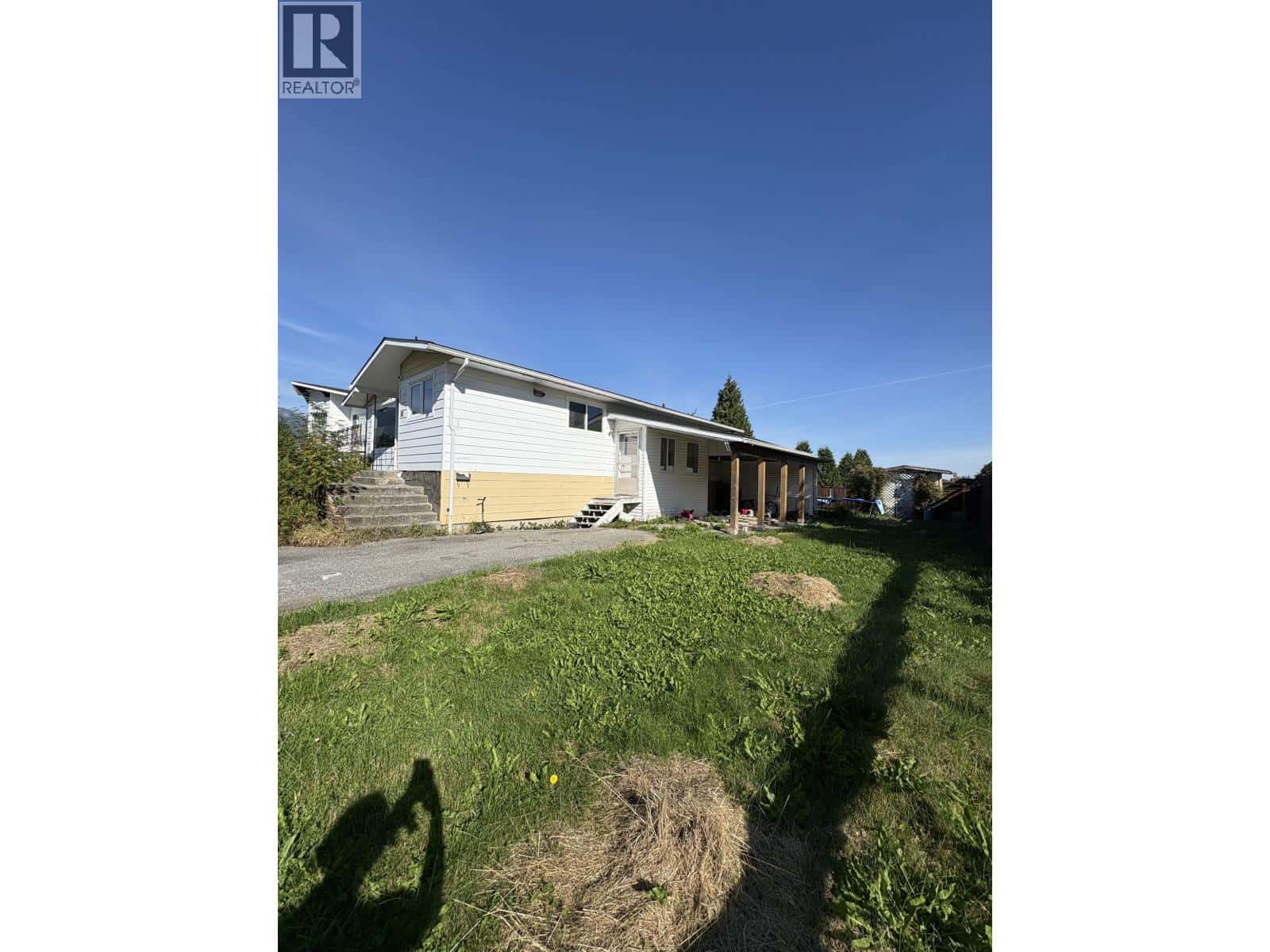 62 CHARLES STREET — Kitimat, British Columbia - Photo 4 of 4