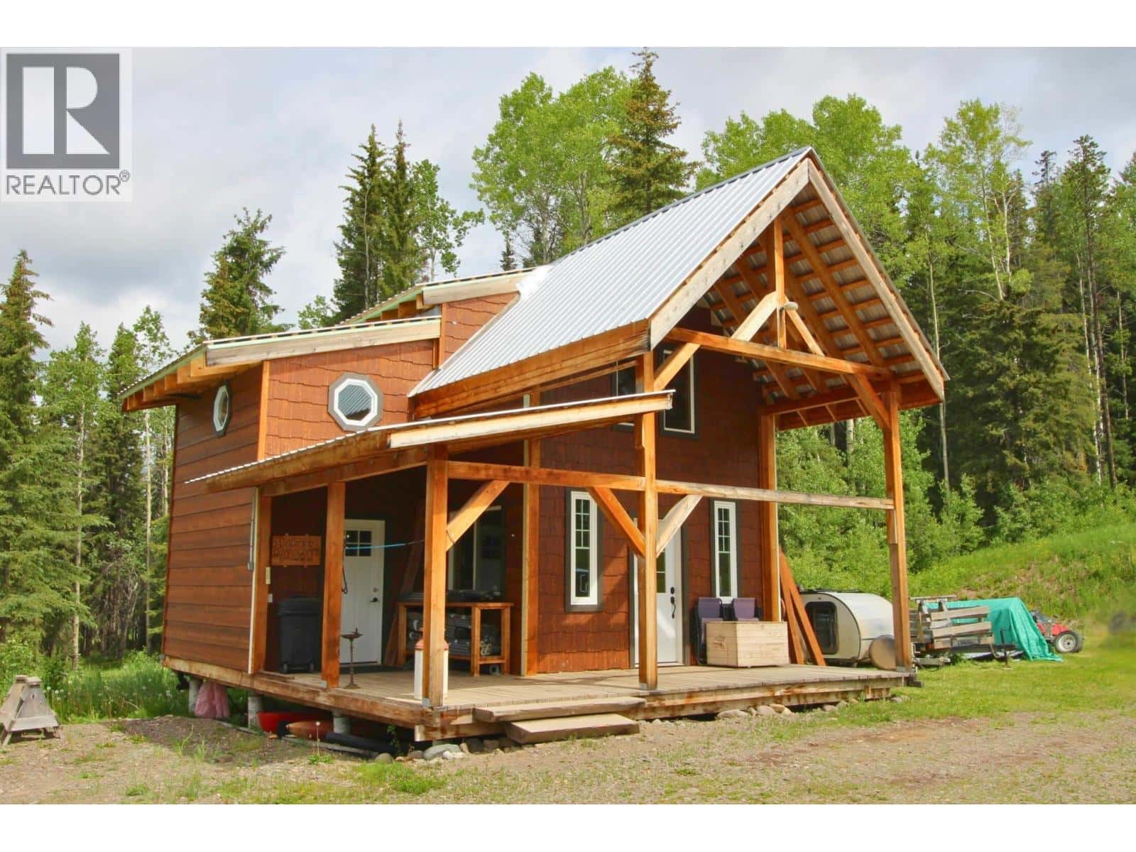 16466 BAGGERMAN ROAD — Houston, British Columbia - Photo 3 of 40