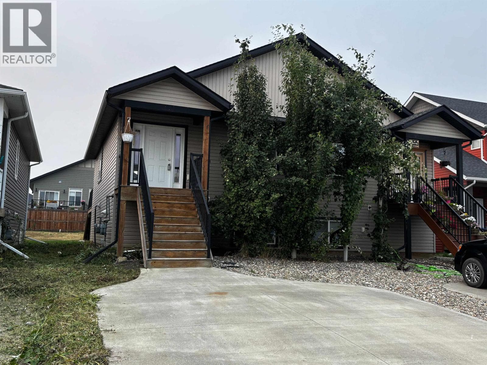 8334 87 AVENUE — Fort St. John, British Columbia - Main photo