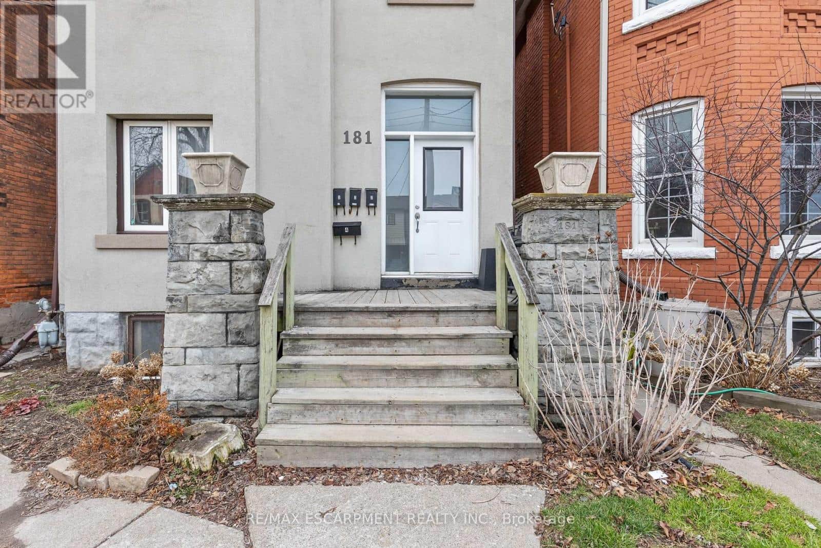 181 WEST AVENUE - Photo 3 of 45, Hamilton (Beasley), Ontario