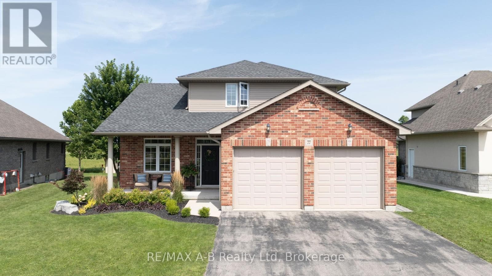 77 GUEST COURT — St. Marys, Ontario - Main photo