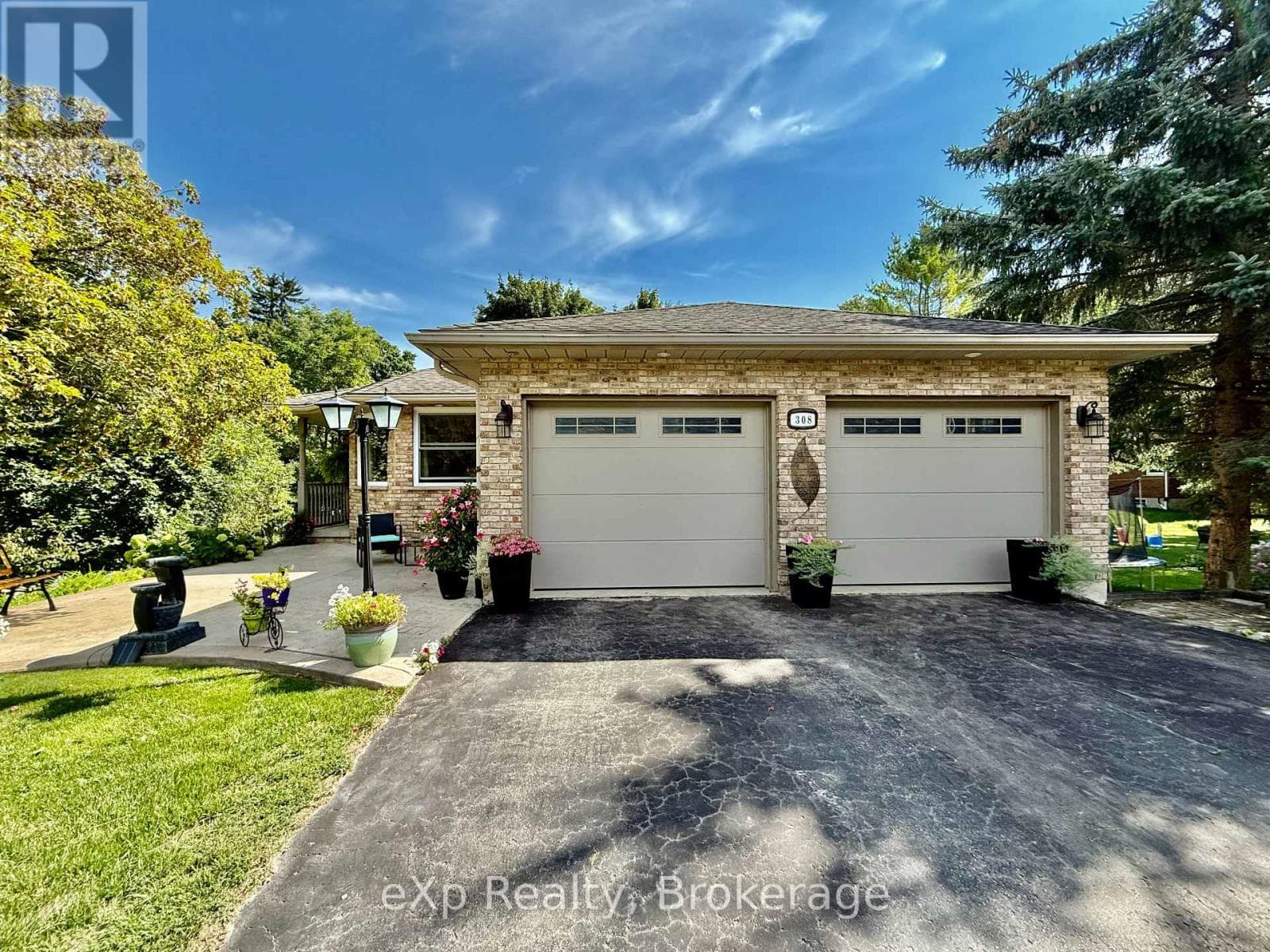 308 MARY STREET — Brockton, Ontario - Main photo