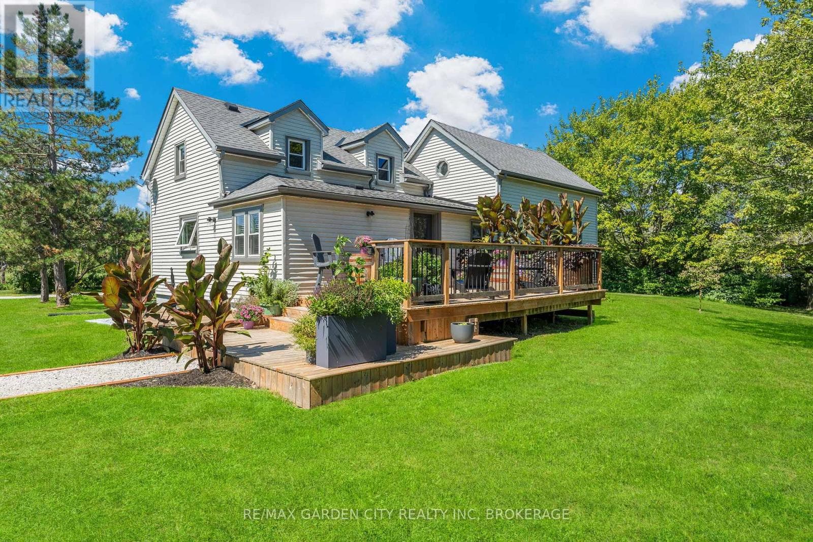 444 WEBBER ROAD — Pelham (Fenwick), Ontario - Main photo