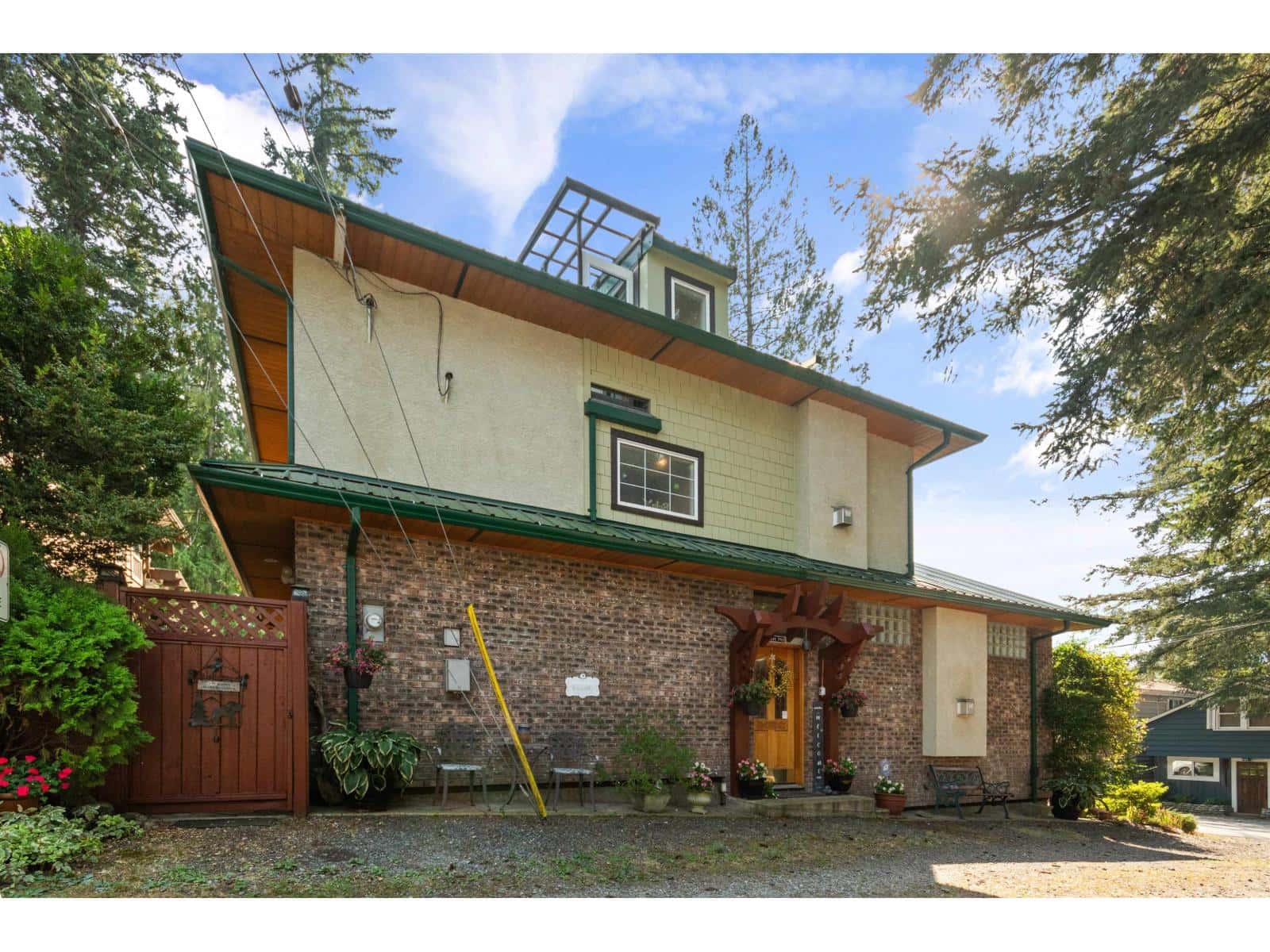 262 FIRST AVENUE, Cultus Lake North — Cultus Lake, British Columbia - Photo 5 of 40