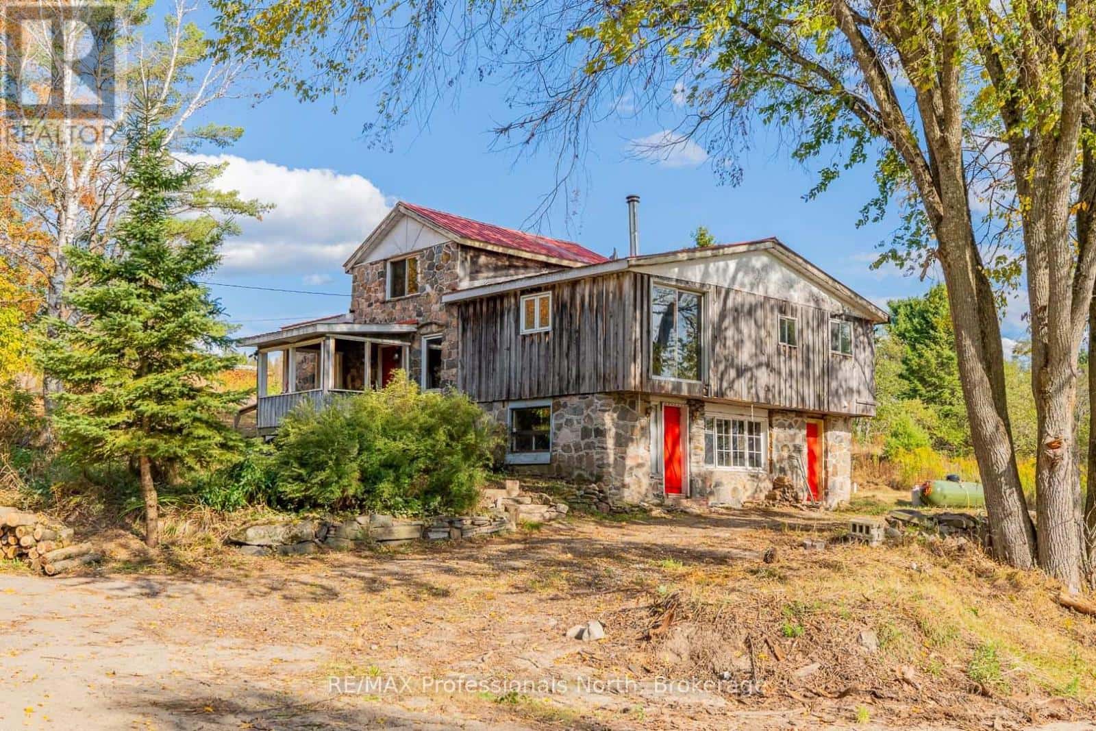 1127 FALLOWFIELD ROAD — Highlands East (Glamorgan), Ontario - Photo 4 of 50